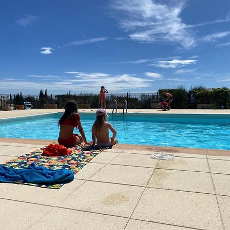 Location Vacance Vue Mer 4 A 6 Personnes Кавалер-сюр-Мер Экстерьер фото